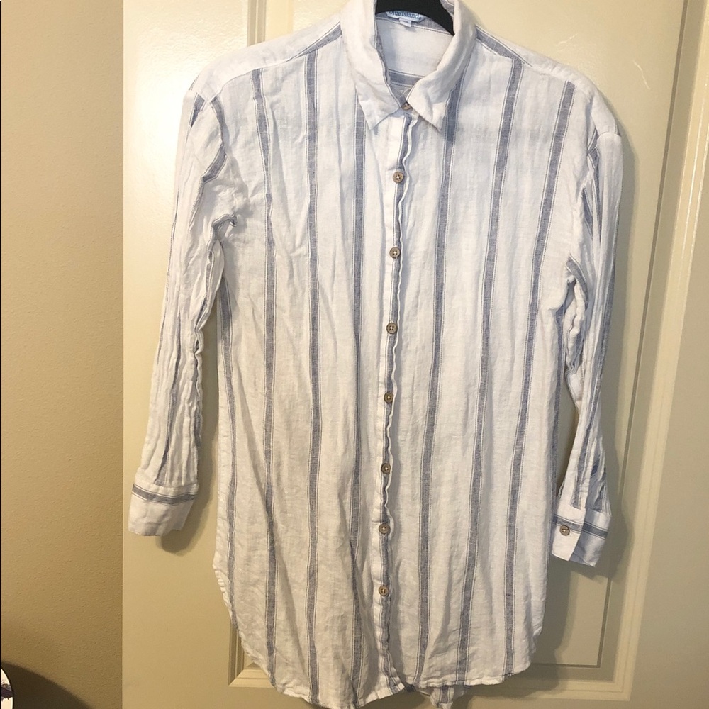 blue island White Button-Down Shirt with Blue Vertical Stripes